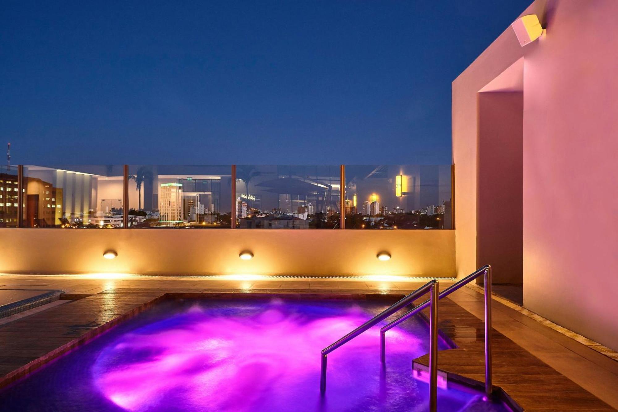 Marriott Santa Cruz De La Sierra Hotel Bagian luar foto